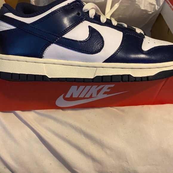 Women Nike Dunk Low Premium 'Vintage Navy' - Picture 7 of 8